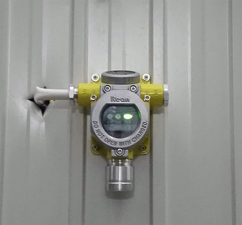 中国烟草氢气气体报警器探测器安装效果