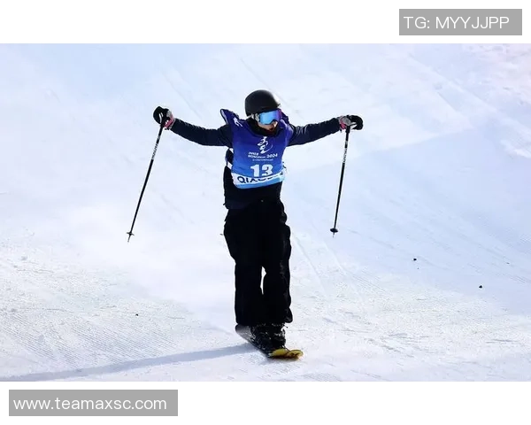 德国奥伯斯特多夫成功举办世界青少年跳台滑雪锦标赛展现年轻运动员风采